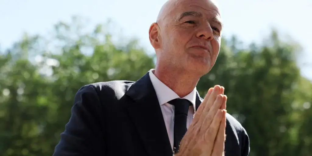 FIFA reconfirmó la candidatura de Gianni Infantino para la reelección como presidente en 2027